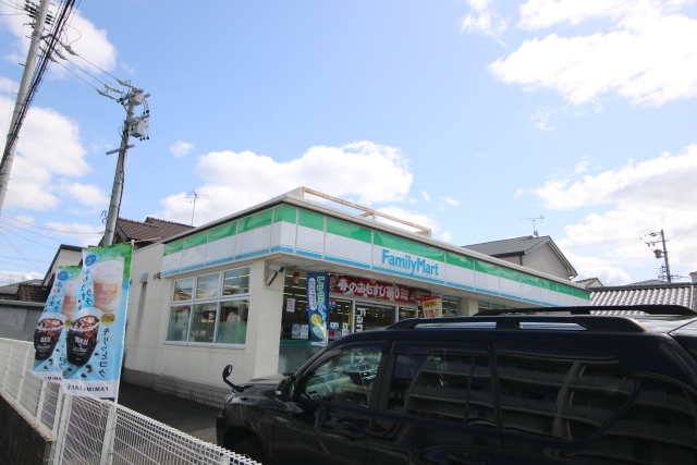 コンビニ　ファミリーマート　瑞穂汐路町店（コンビニ）まで400m