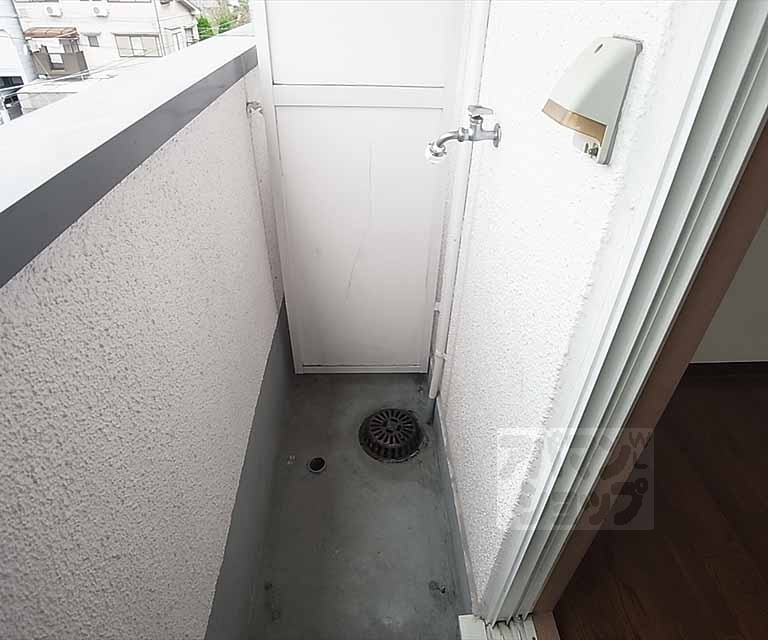 その他部屋・スペース　室外洗濯機置き場