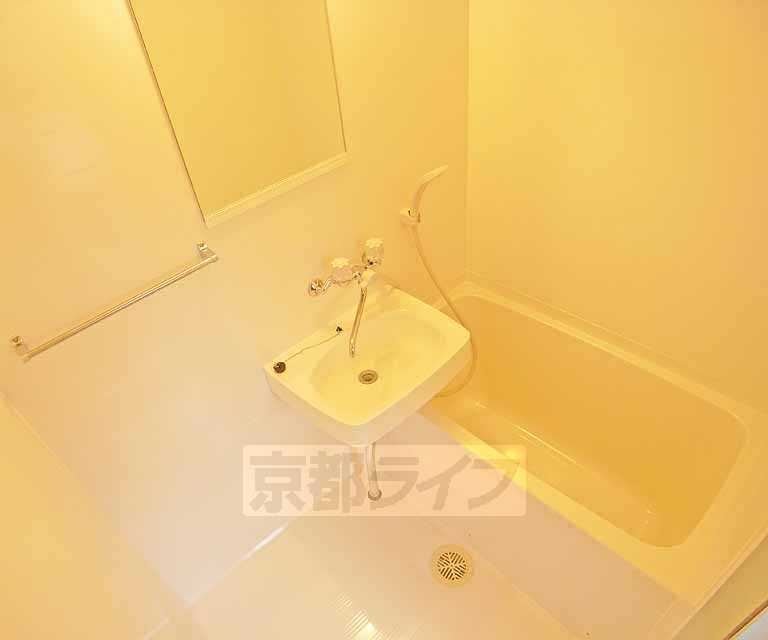 バス・シャワールーム　セパレートバスです