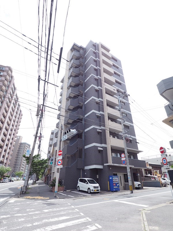 建物外観　人気のデザイナーズマンションです。