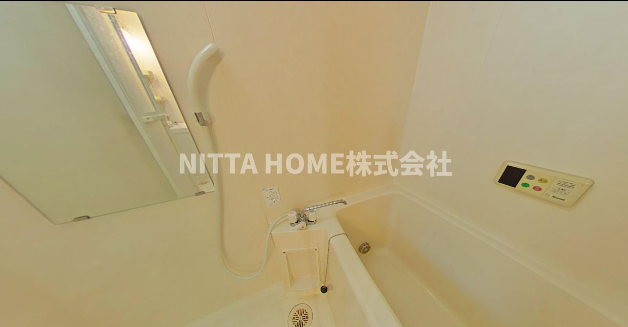 バス・シャワールーム　キレイなバスルームで疲れもなくなりますね♪