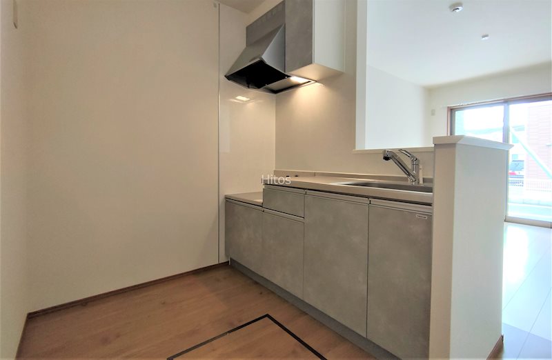 キッチン　会話をしながら作業ができる対面キッチン。