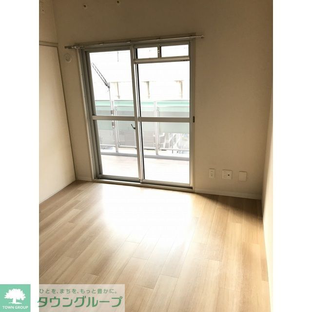 バルコニー　準備中