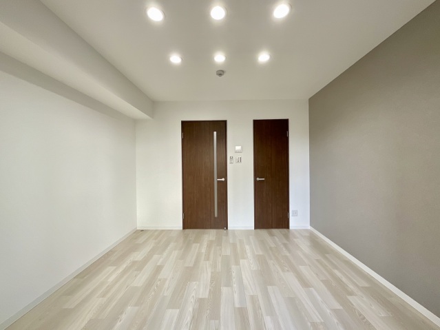 居室・リビング　同物件別号室