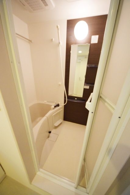 バス・シャワールーム　★一日の疲れを癒すお風呂です♪★