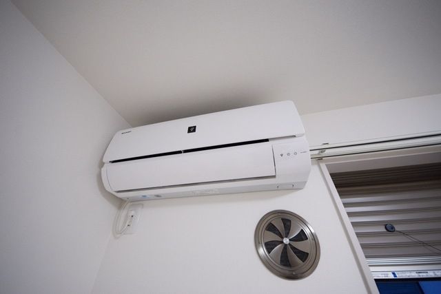 その他　★うれしいエアコン付き★