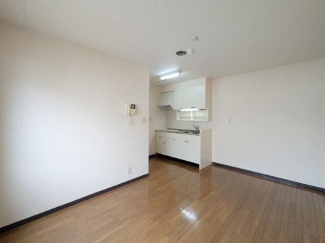 居室・リビング　※別部屋参考写真