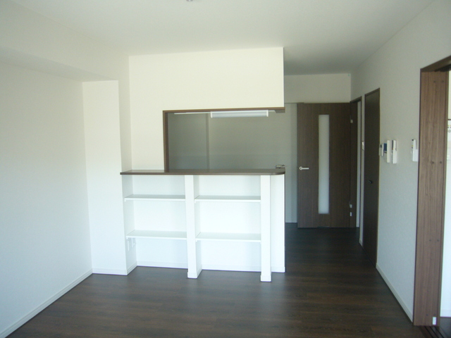 居室・リビング　人気の対面キッチンです☆