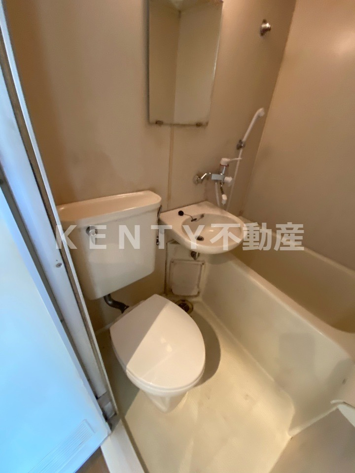 トイレ　コンパクトで使いやすいトイレです