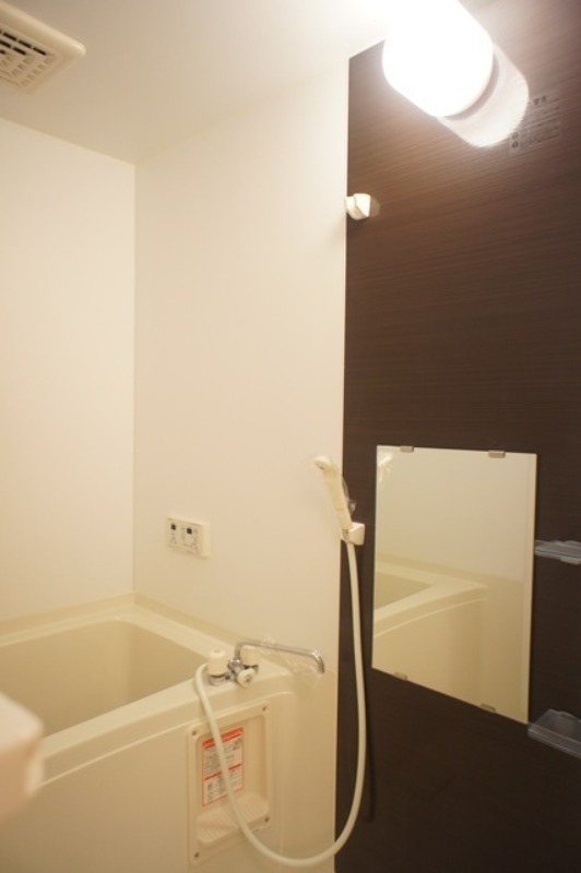 バス・シャワールーム　図面と現状に相違がある場合には現状を優先