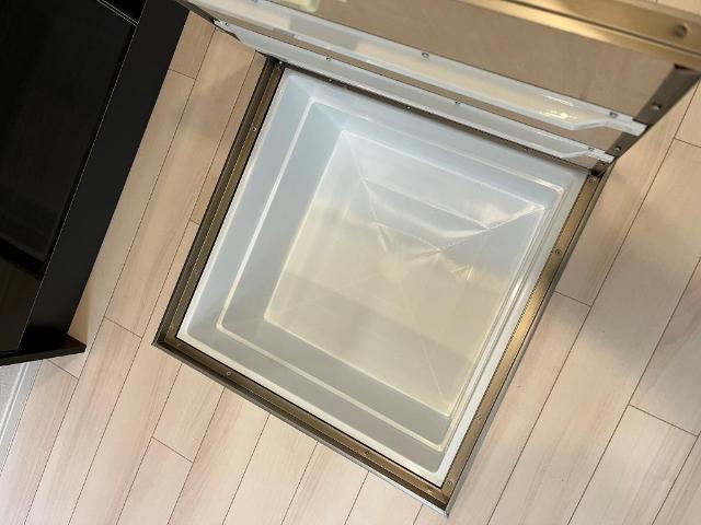 収納　床下収納