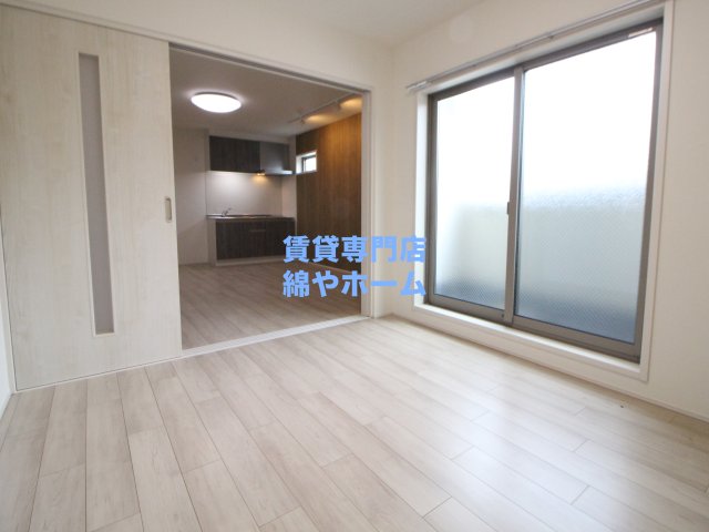 居室・リビング　ゆったり過ごせる居間です