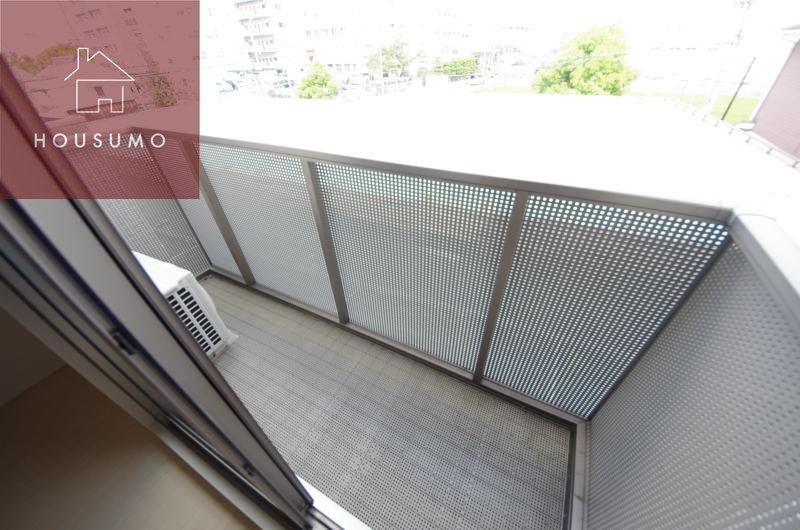 バルコニー　同施工会社・同型モデルの室内です。（参考写真・イメージ写真）