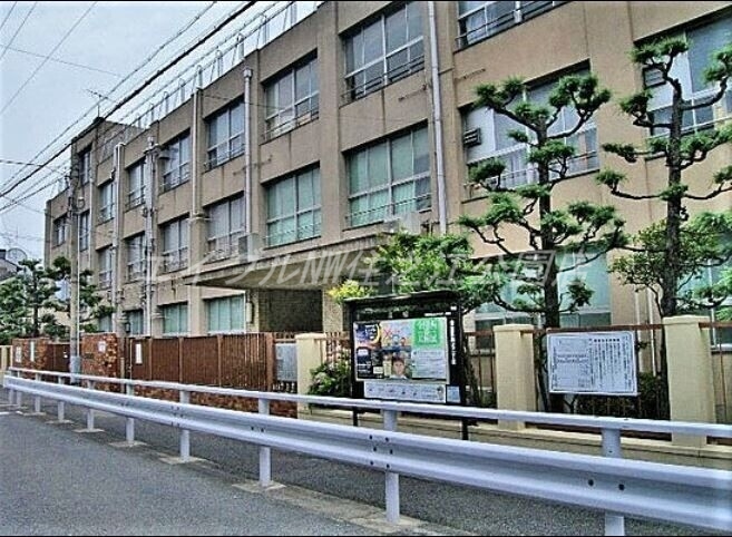 小学校　大阪市立墨江小学校（小学校）まで460m