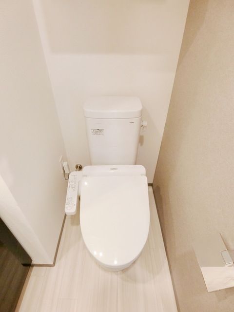 トイレ　☆温水洗浄便座☆