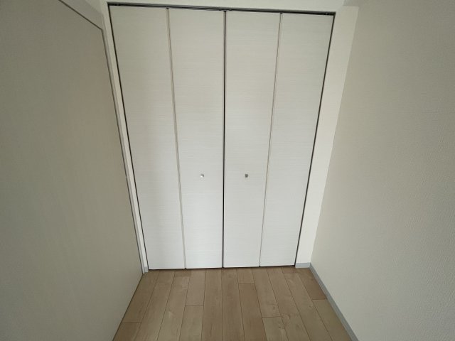 その他　洋室内収納