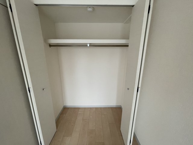 収納　洋室内収納