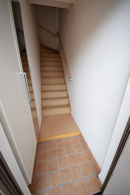 玄関　◇きれいにしておけばいい運気が入ってきますよ◇