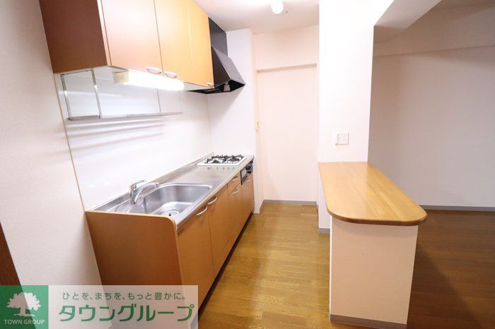 キッチン　お問合せはタウンハウジングまで！※現地待合わせ相談可能