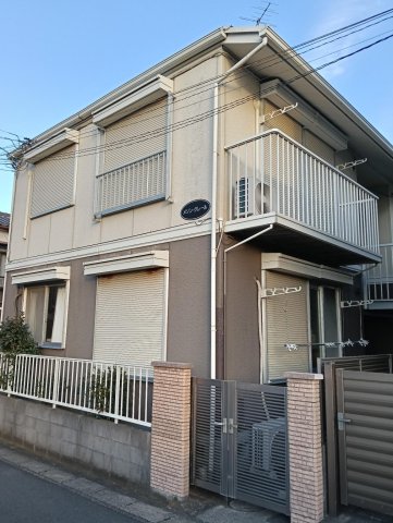 建物外観　建物外観。奥側右手の2階。