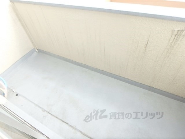 バルコニー　ゆったりしたベランダです