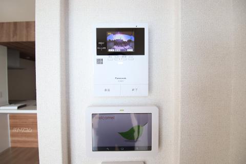 セキュリティ　TVドアホン　売電メーター