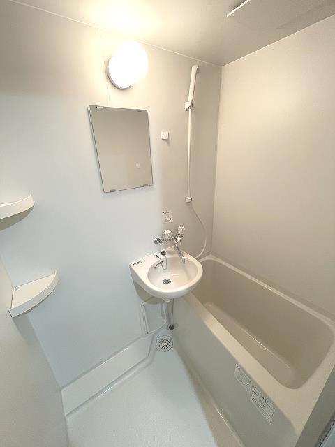 バス・シャワールーム　ユニットバス