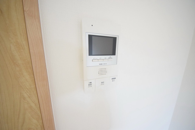 セキュリティ　～別棟参考写真～頑張って建設中～