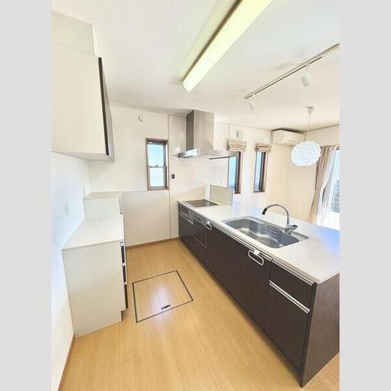 高茶屋7丁目戸建のキッチン写真