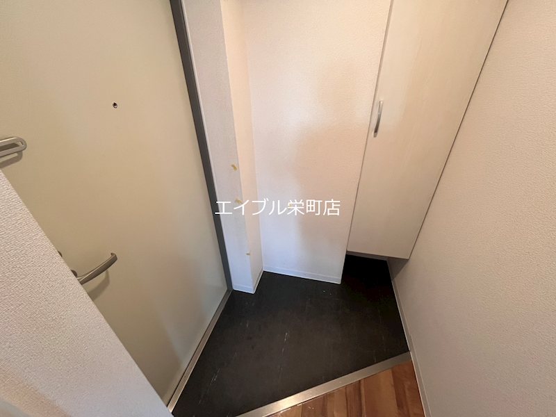地下鉄東豊線 環状通東駅 徒歩6分 4階建 築11年の玄関写真