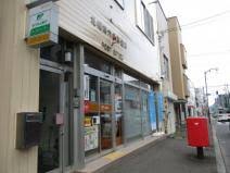 郵便局　札幌南六条郵便局（郵便局）まで202m