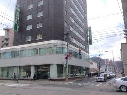 銀行　北海道銀行西線支店（銀行）まで586m