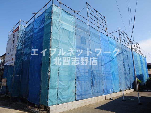 建物外観　建築中