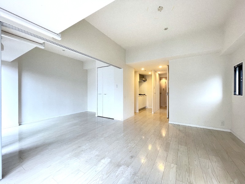 S-RESIDENCE神戸元町の居間写真