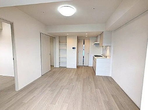 居室・リビング　※別部屋の参考写真です。