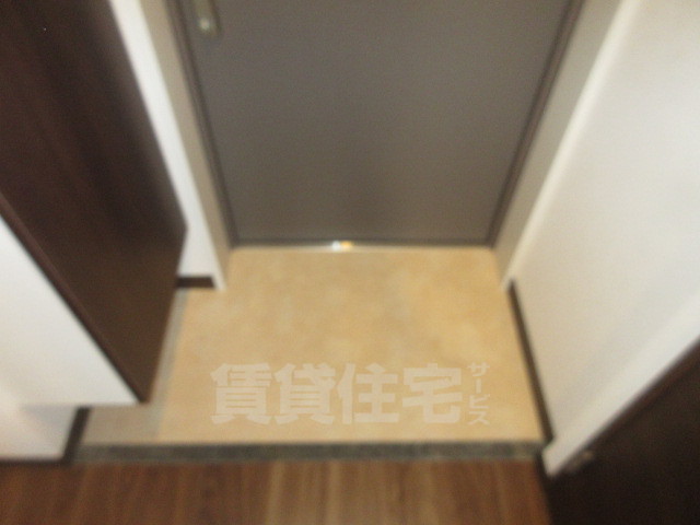LaDouceur南茨木の玄関写真
