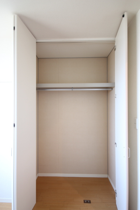 収納　北側洋室、クローゼットです！