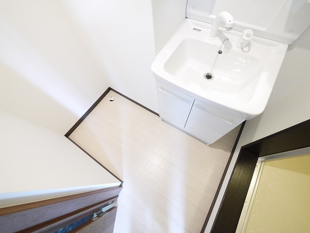 洗面設備　広い洗面スペース