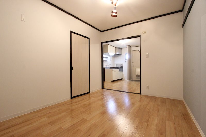 その他　引戸を外せば開放的な空間★