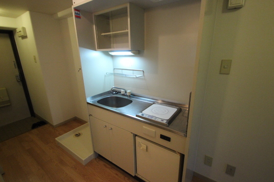 キッチン　※別部屋の写真です