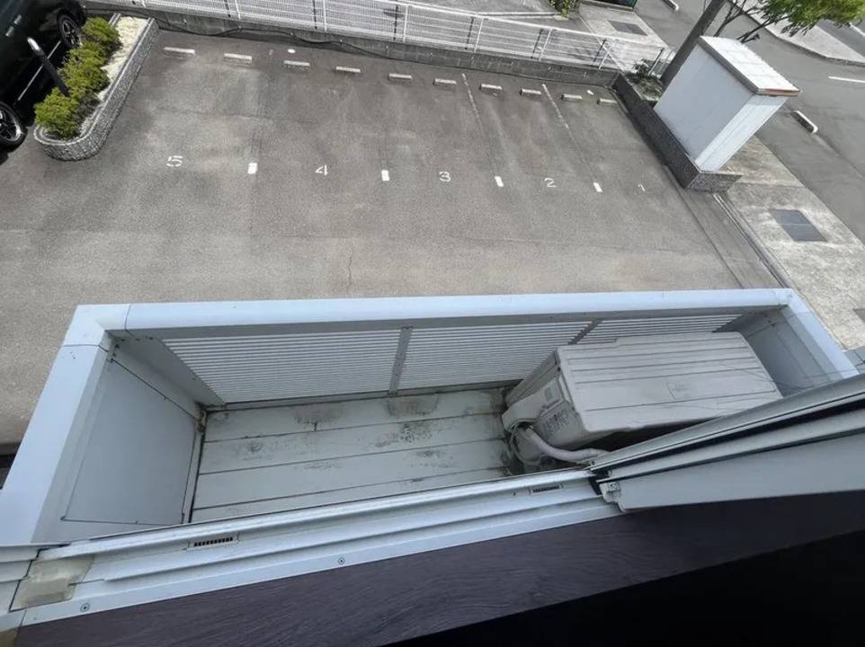 バルコニー　バルコニー