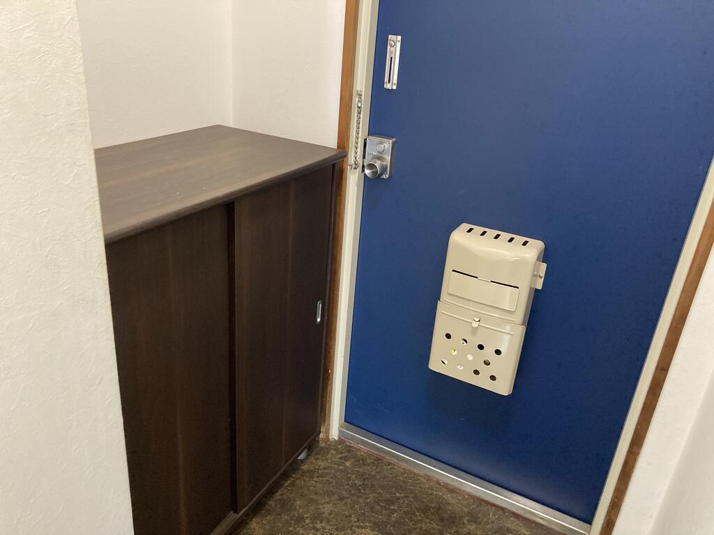 収納　シューズボックス