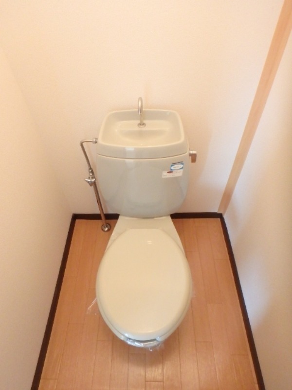 トイレ　図面と現状に相違がある場合には現状を優先