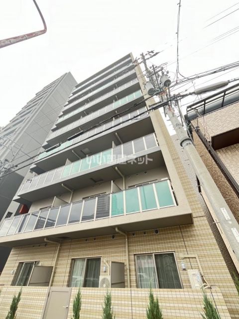 【堺市北区北花田町のマンションの建物外観】