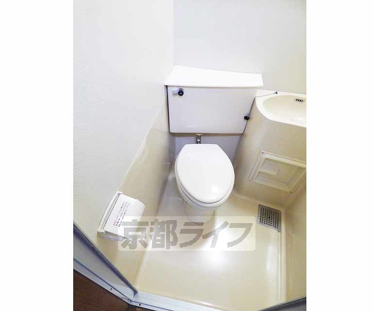 トイレ　清潔感のあるトイレです。