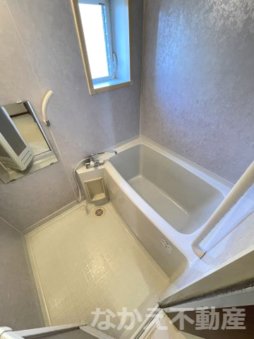 バス・シャワールーム　お風呂で日々の疲れを落としましょう