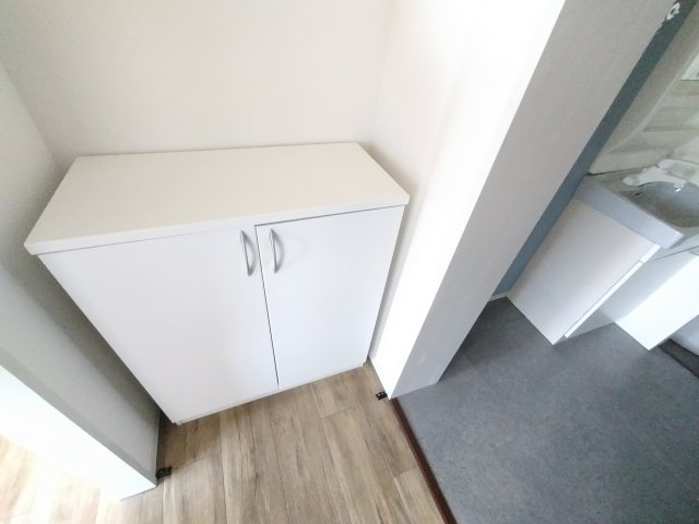 収納　シューズボックス