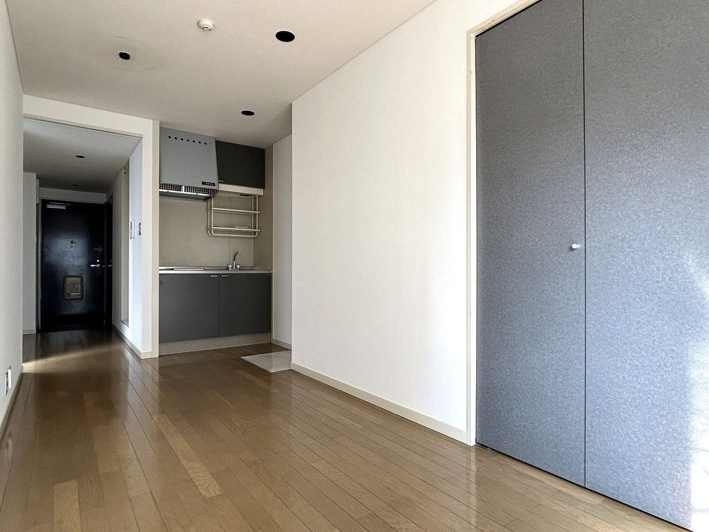 居室・リビング　洋間