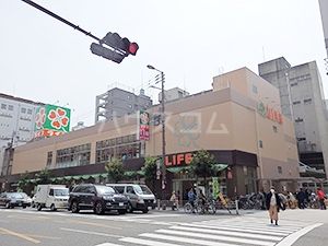 【大阪市西区川口のマンションのスーパー】