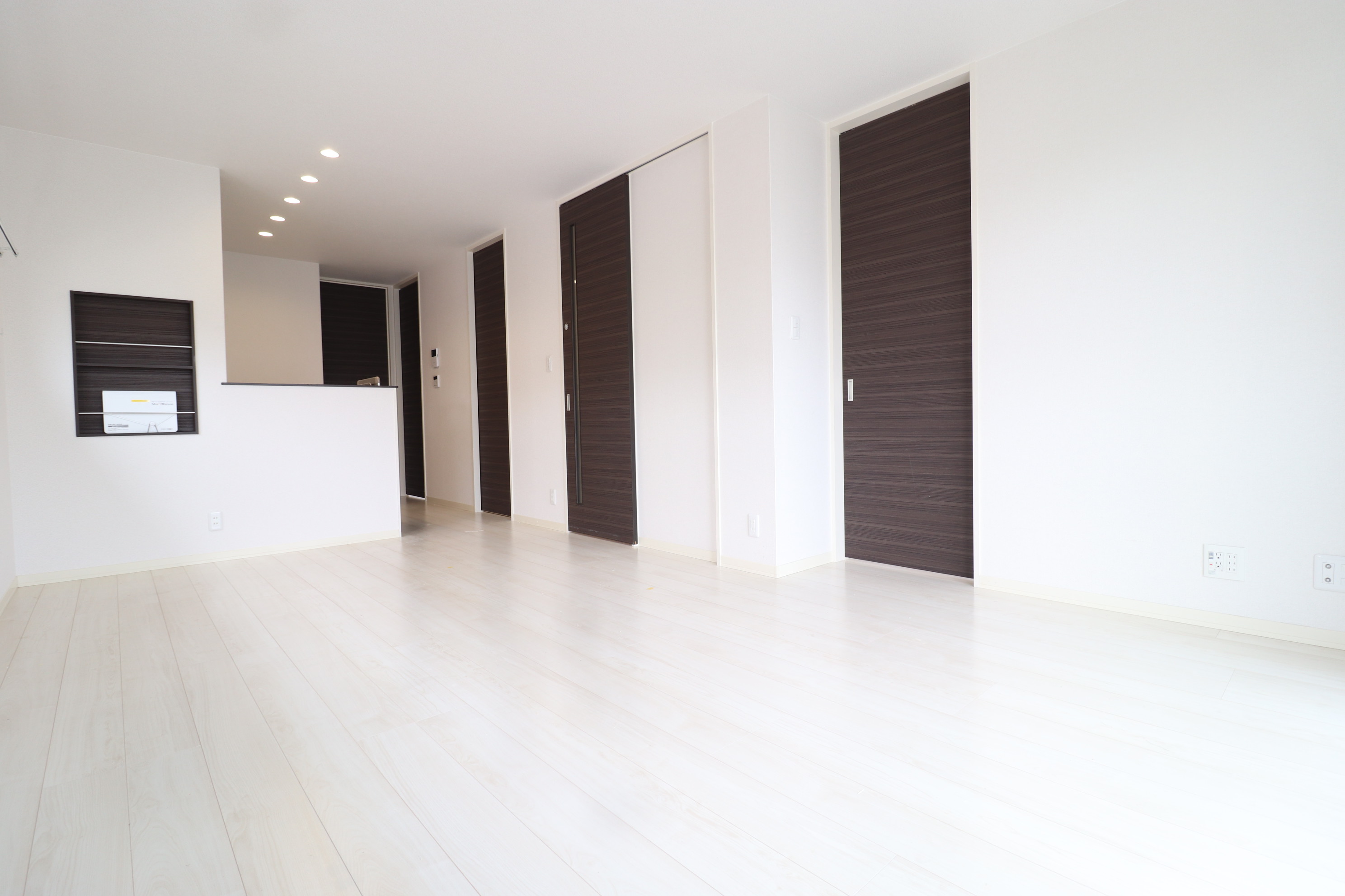 居室・リビング　15帖のリビング♪